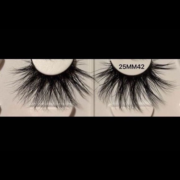 mink lashes !!! many different styles !! - Picture 1 of 7
